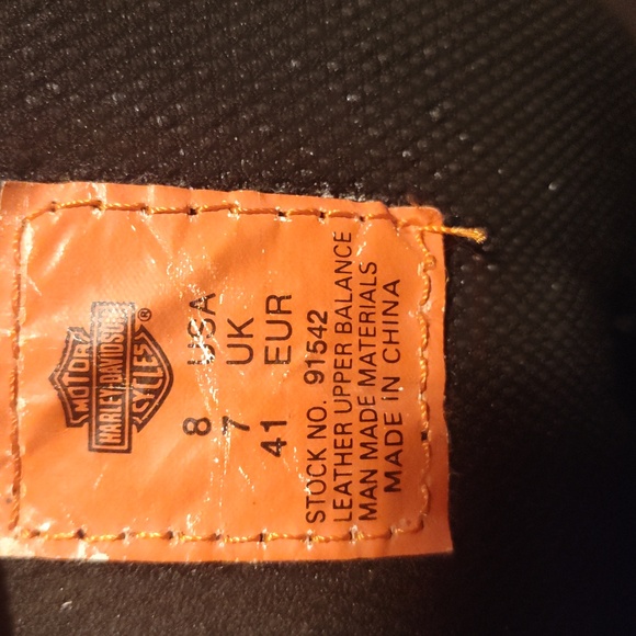 Man size 8 Harley Davidson motorcycle boots - Picture 3 of 3